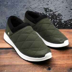 London Fog Kelsie Women's Quilted Slip-on Shoes